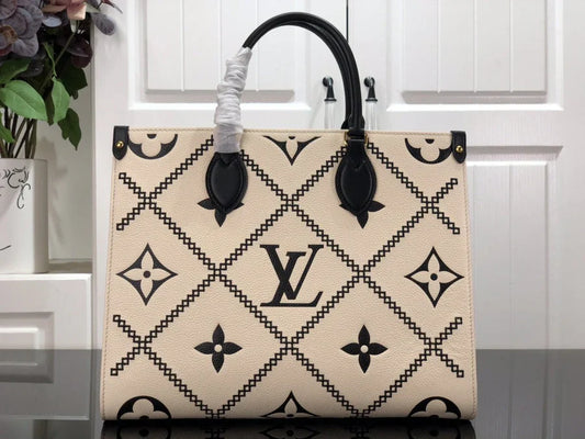 Louis Vuitton Onthego MM in Tela Monogram