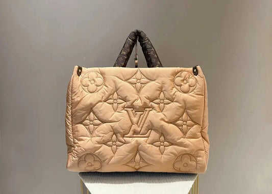 Louis Vuitton Borsa OnTheGo MM in Pelle Monogram Empreinte